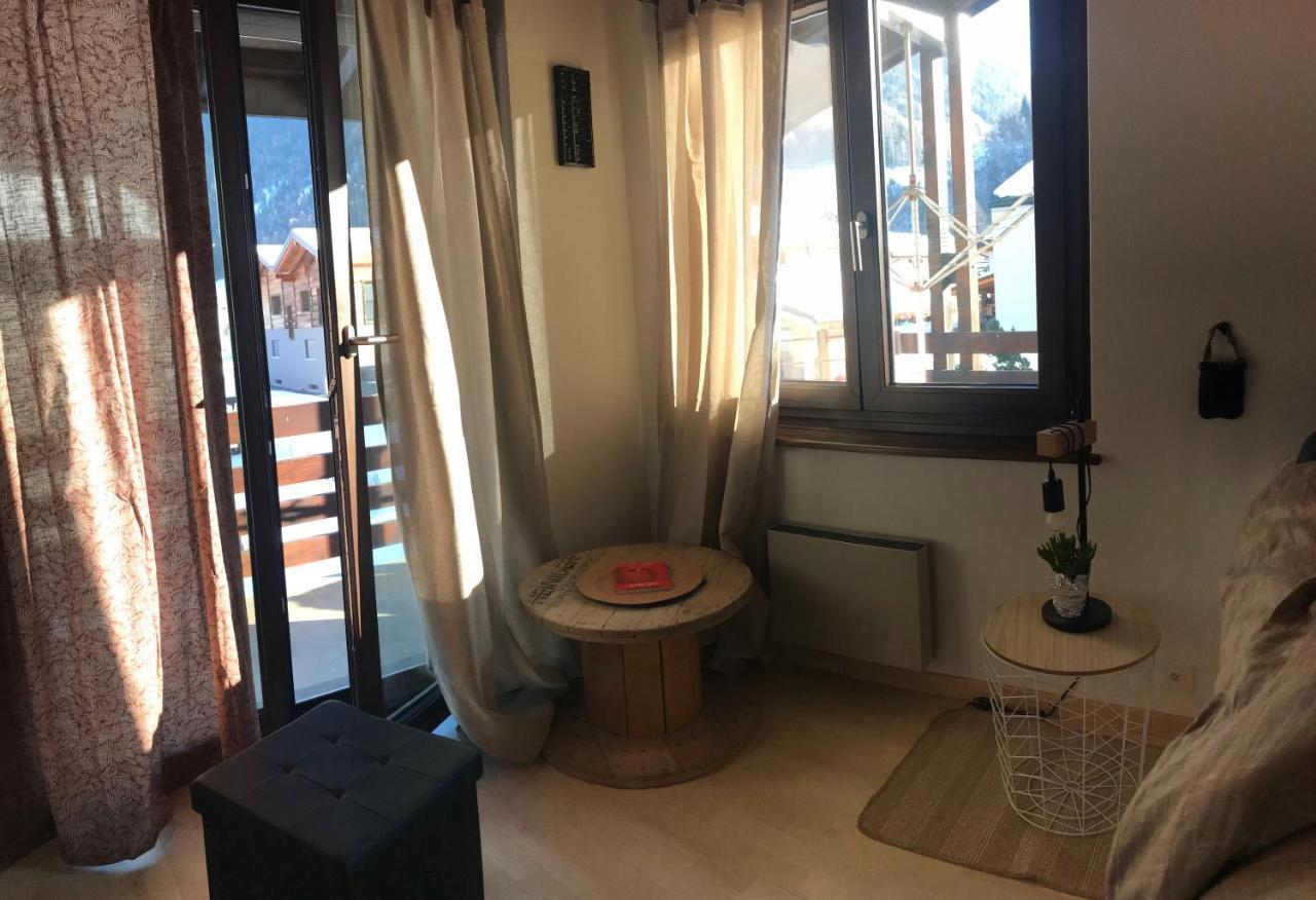 La Vie Eau Naturelle, Jolies Chambres Chez L'Habitant Et Repas Sur Demande Sembrancher Exterior photo